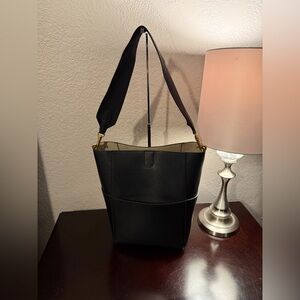 Stylish leather Black Bucket Bag